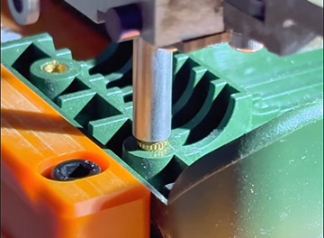 Mechanical Reliability: Advanced Threaded Insert Installation and Precision Marking